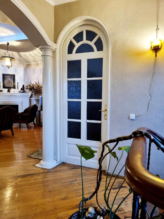 Polonia Tbilisi House Hotel Buitenkant foto