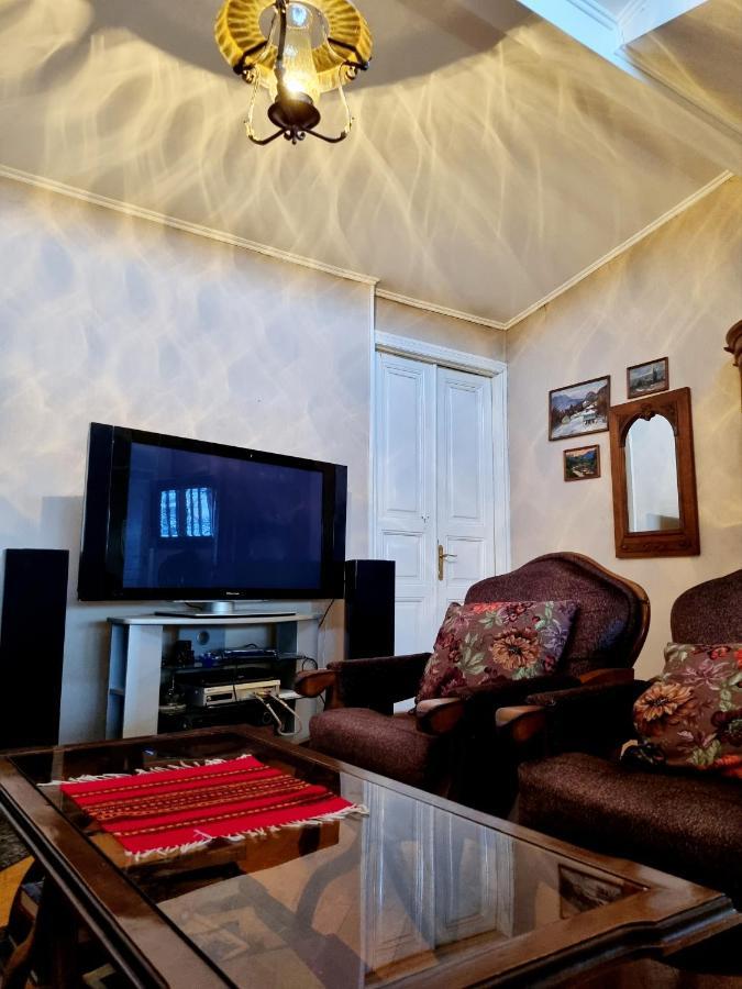 Polonia Tbilisi House Hotel Buitenkant foto