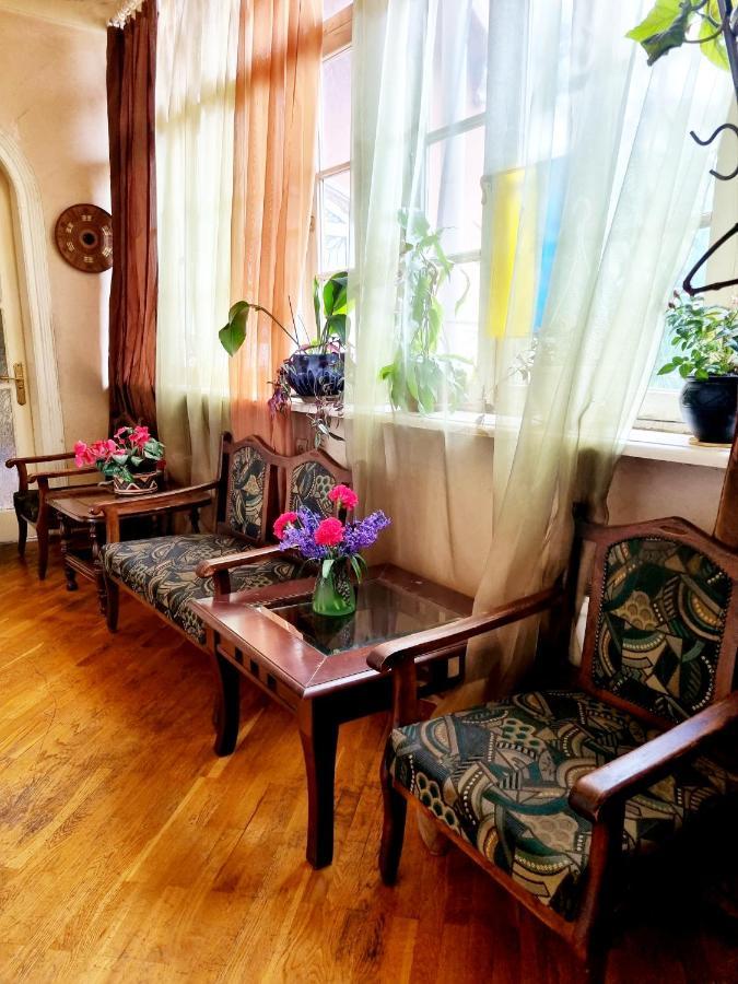 Polonia Tbilisi House Hotel Buitenkant foto