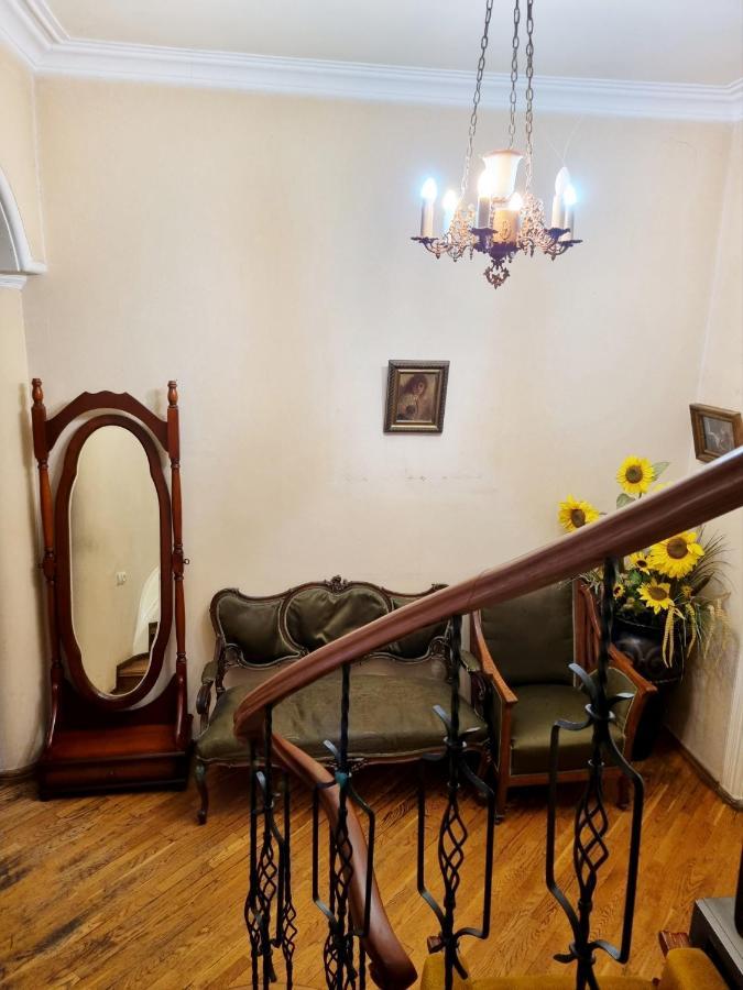 Polonia Tbilisi House Hotel Buitenkant foto