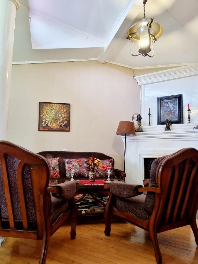 Polonia Tbilisi House Hotel Buitenkant foto