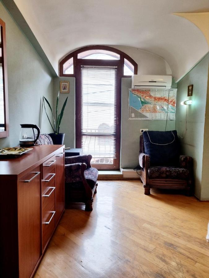 Polonia Tbilisi House Hotel Buitenkant foto